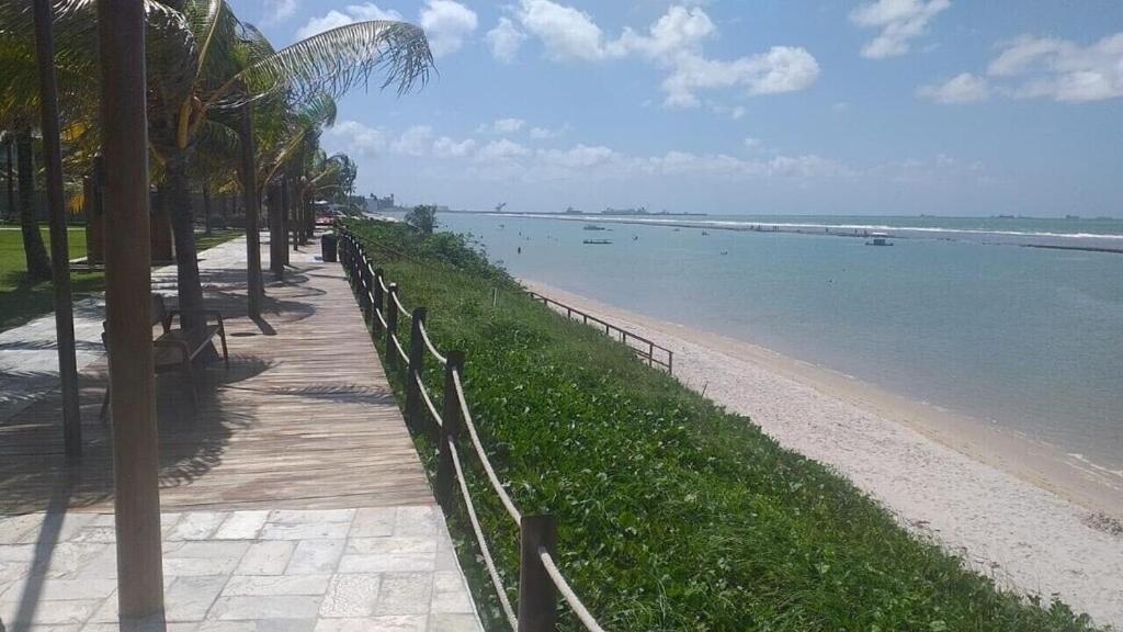 Bangalo 32 - Beira Mar - Praia De Muro Alto Порту-де-Галиньяш Экстерьер фото